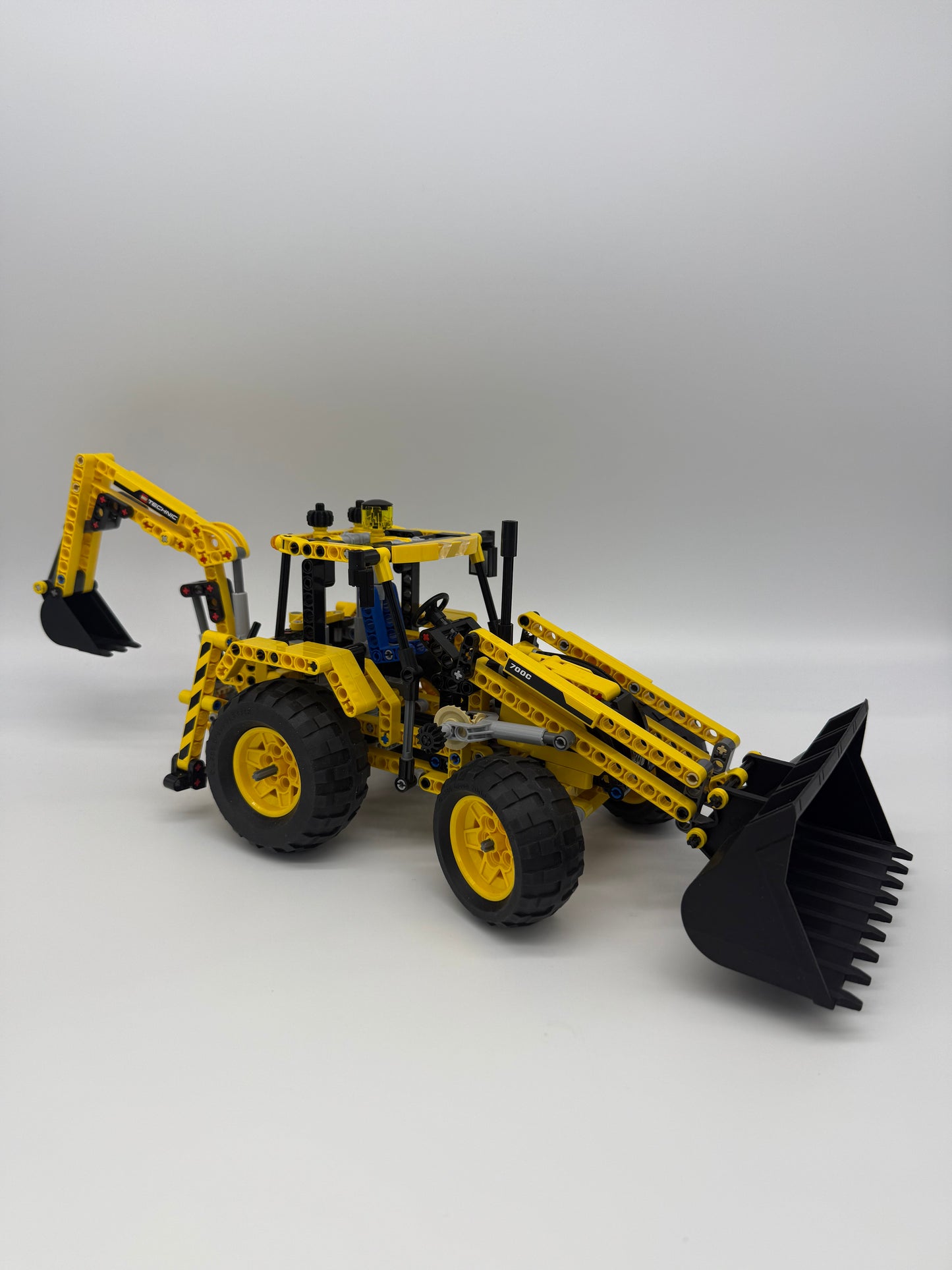 Backhoe Loader - Bricks and Minifigs Sioux Falls