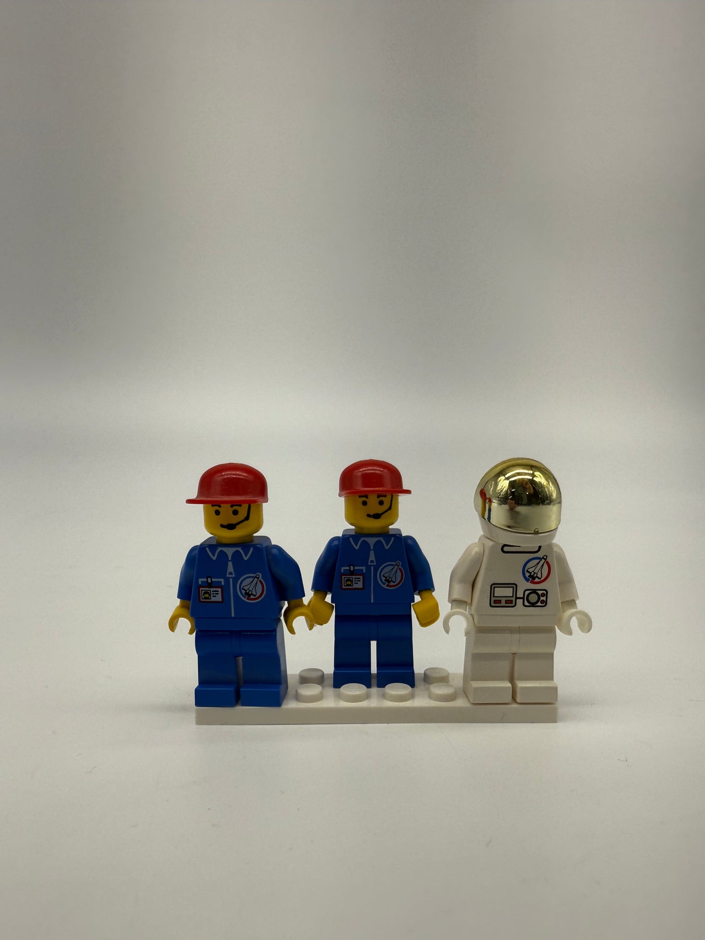 LEGO Shuttle Transcon 2 - Bricks and Minifigs Sioux Falls
