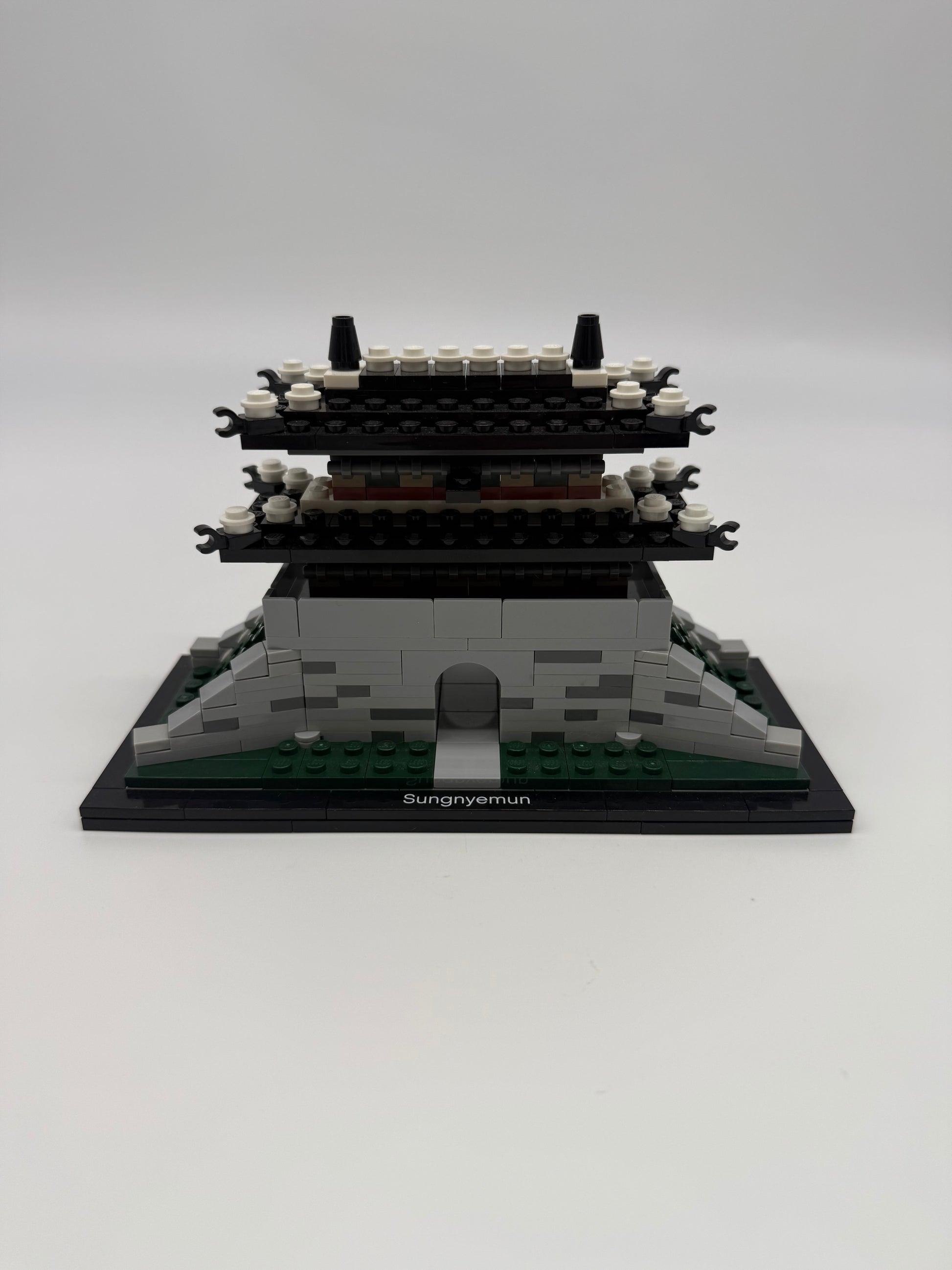 Sungnyemun - Bricks and Minifigs Sioux Falls
