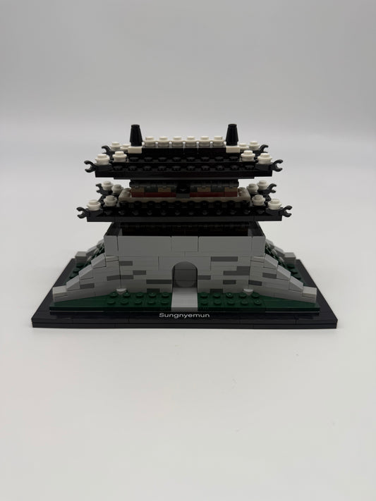 Sungnyemun - Bricks and Minifigs Sioux Falls