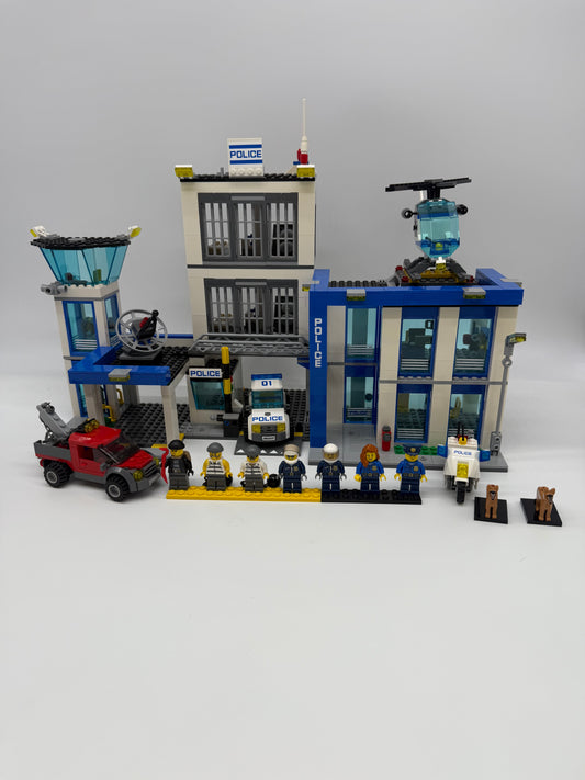 Police Station - Bricks and Minifigs Sioux Falls