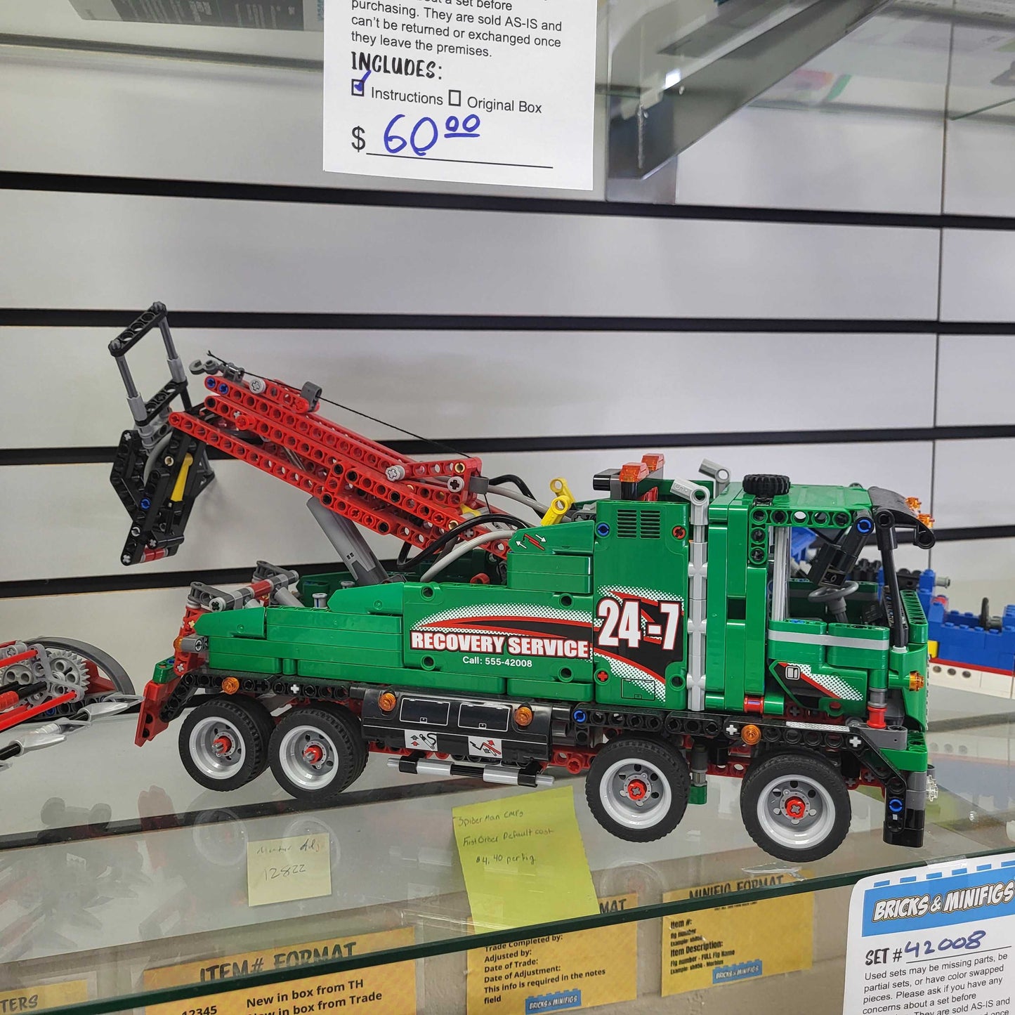 Service Truck - Bricks and Minifigs Sioux Falls