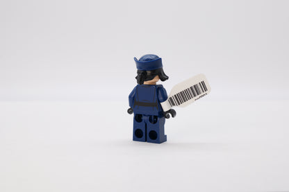 sw0901: Rose Tico - First Order Officer Disguise - Bricks and Minifigs Sioux Falls