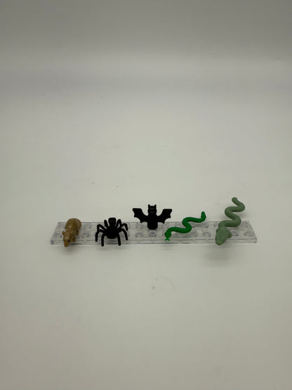 Creepy Crawlers Pet Packs - Bricks and Minifigs Sioux Falls