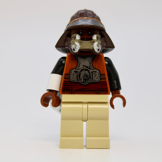 sw0398: Lando Calrissian - skiff guard, tan hips - Bricks and Minifigs Sioux Falls
